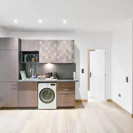 Montmartre Cour Parisienne Parking Offert - Sacre-coeur Apartment